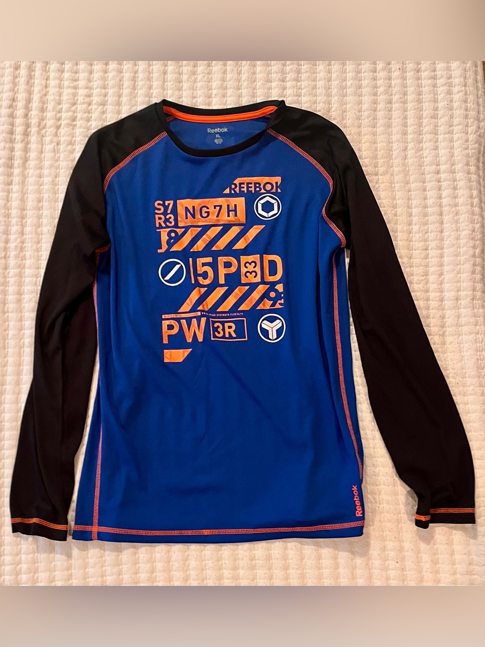 Reebok Royal Blue & Black Graphic Long-Sleeve Performance Shirt